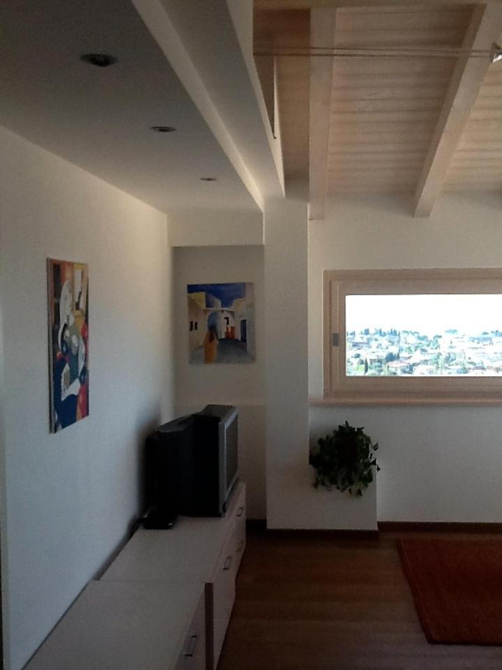 Villa Susina Casa Vacanze Toscolano Maderno Buitenkant foto