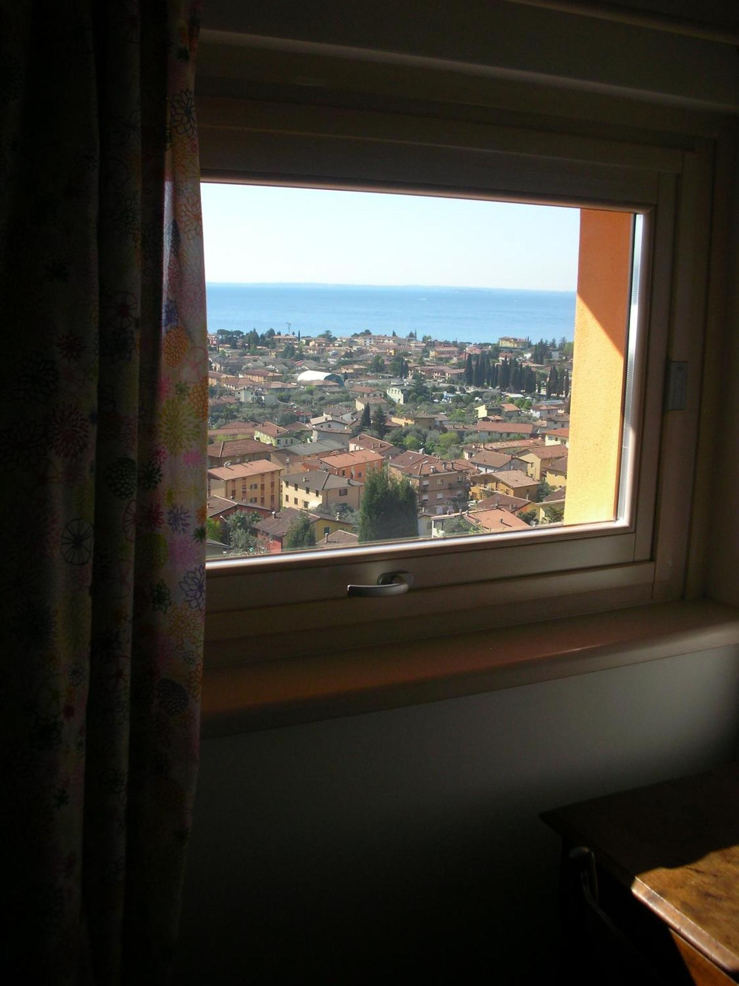 Villa Susina Casa Vacanze Toscolano Maderno Buitenkant foto