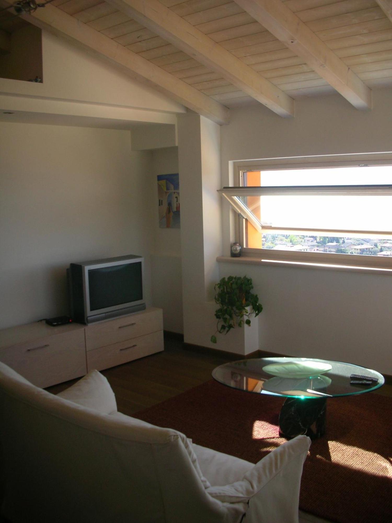 Villa Susina Casa Vacanze Toscolano Maderno Buitenkant foto